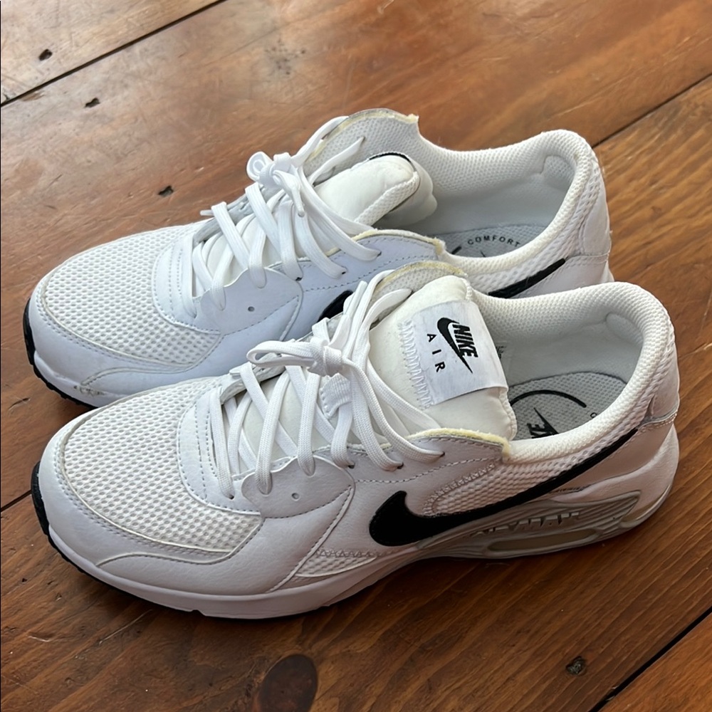 Nike Air Comfort White Sneakers